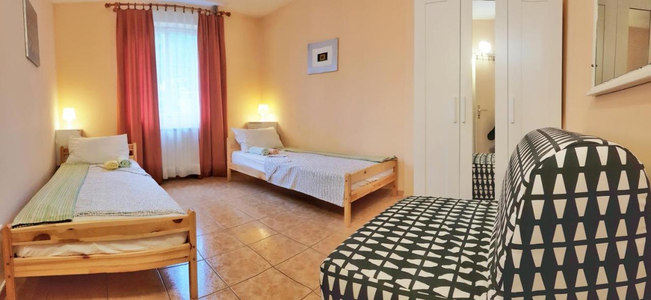 Apartments Lori Пореч Экстерьер фото