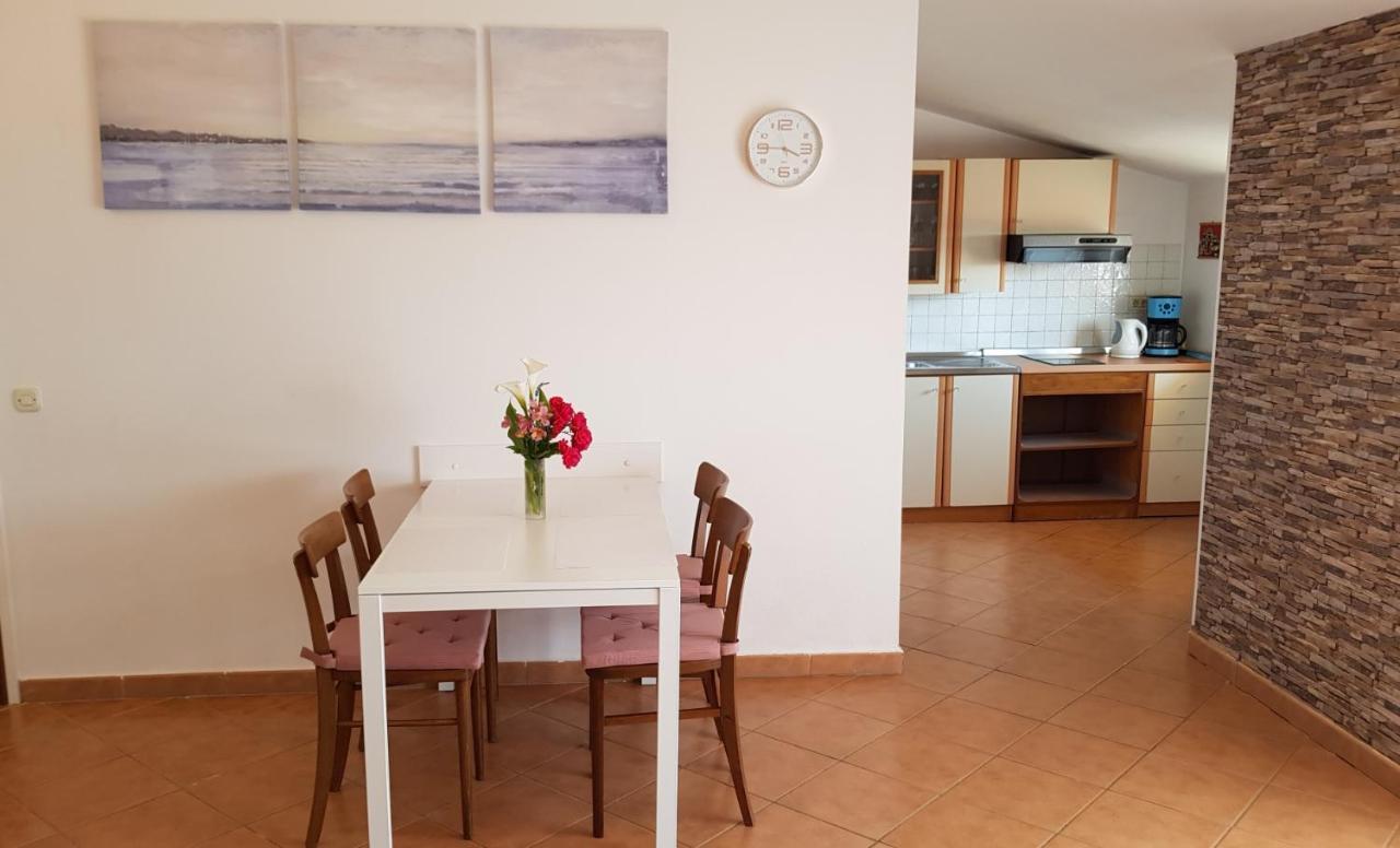 Apartments Lori Пореч Экстерьер фото