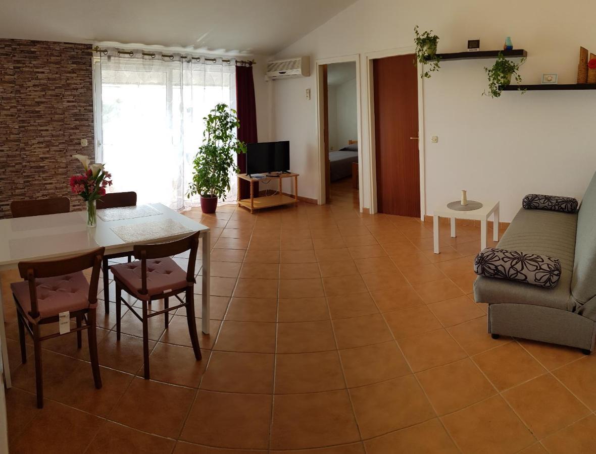 Apartments Lori Пореч Экстерьер фото